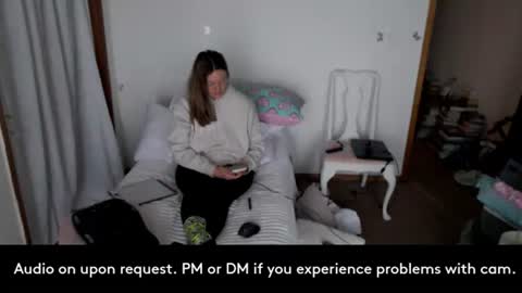 adorable22 online show from 09/17/25, 11:45