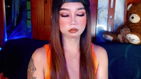 jasmine online show from 01/15/25, 01:52