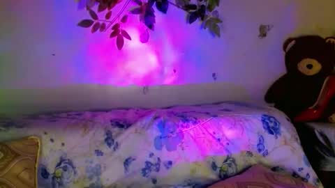 jasmine online show from 10/23/25, 04:34