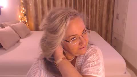 Snapshot of adrena_ chatting on 02/25/26, 05:06 Cryna online show from 02/25/26, 05:06