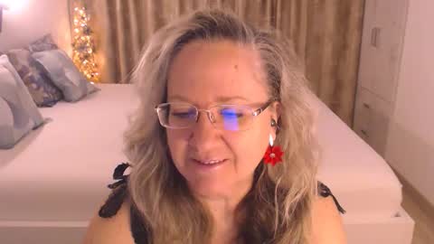 Snapshot of adrena_ chatting on 04/21/26, 02:51 Cryna online show from 04/21/26, 02:51