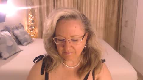 Snapshot of adrena_ chatting on 05/24/26, 10:20 Cryna online show from 05/24/26, 10:20