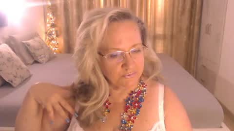 Snapshot of adrena_ chatting on 06/22/26, 04:59 Cryna online show from 06/22/26, 04:59