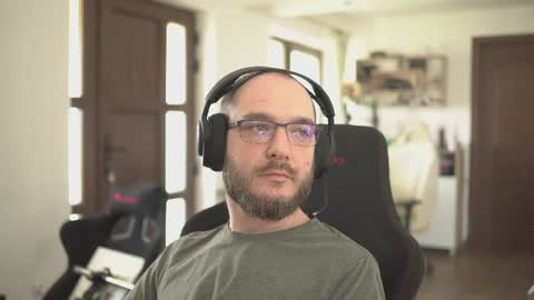 W36 online show from 04/04/26, 09:07