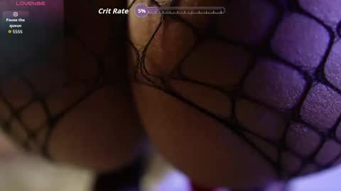 Snapshot of adri_crof chatting on 09/24/25, 04:38 Adri crof online show from 09/24/25, 04:38