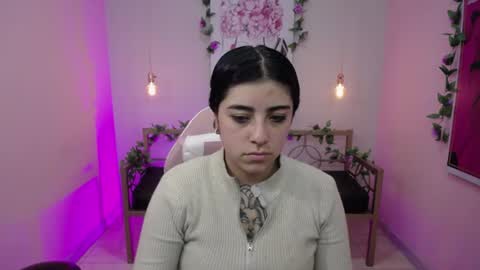 Adri  online show from 06/30/26, 01:12