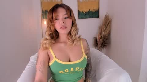Adriana online show from 06/24/26, 08:24