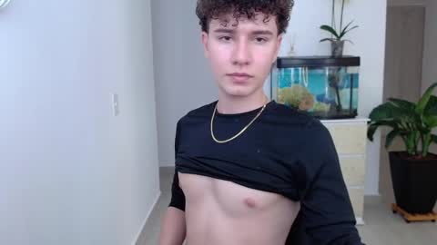 adrian morelli online show from 12/09/24, 06:35