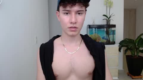 adrian morelli online show from 12/10/24, 07:32