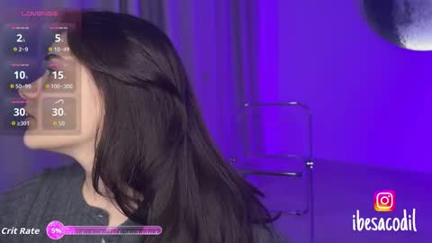 Snapshot of adriana_allen chatting on 12/05/25, 08:49 Adri online show from 12/05/25, 08:49