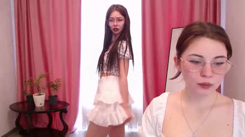 Snapshot of adriana_meow246 chatting on 02/11/26, 07:13 Adriana online show from 02/11/26, 07:13