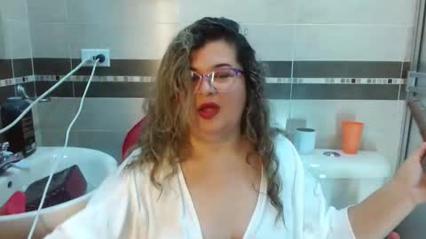 Snapshot of adriana_prettie chatting on 04/09/26, 08:36 ADRIANA online show from 04/09/26, 08:36