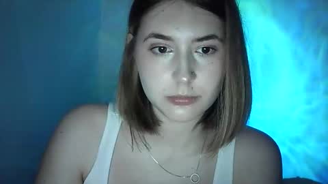 adrianabliss_ online show from 09/28/25, 07:47