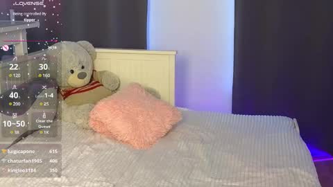 adrianawow1 online show from 03/06/25, 06:52