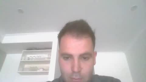 adrianchiodo online show from 10/21/25, 05:08