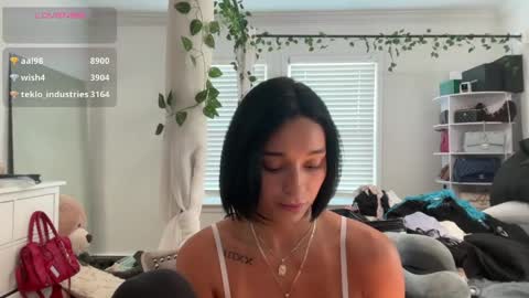 Adrianna  online show from 05/19/26, 12:22