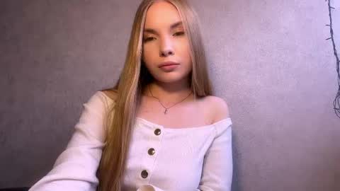 Caroline online show from 05/16/26, 02:16