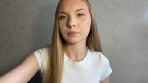 Caroline online show from 06/07/26, 12:09