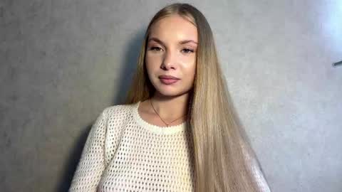 Caroline online show from 06/08/26, 02:39