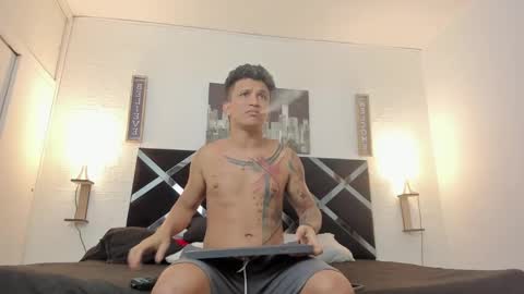 Snapshot of adriano_bigcock chatting on 11/26/25, 03:07 Adrian online show from 11/26/25, 03:07