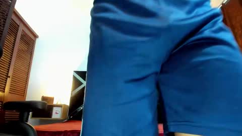 Snapshot of adriano_bigcock chatting on 04/15/26, 04:19 Adrian online show from 04/15/26, 04:19