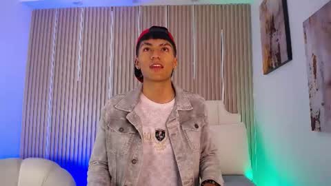 adrianstark_ online show from 06/12/26, 01:21