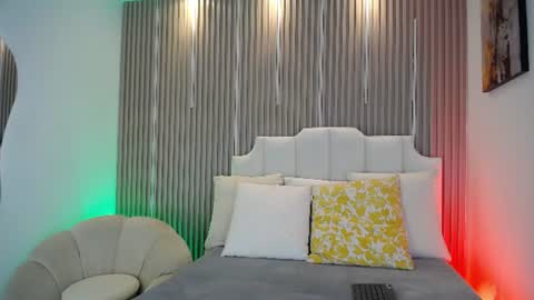 adrianstark_ online show from 06/30/26, 12:28