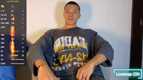 adriel_escalante online show from 06/09/26, 02:34