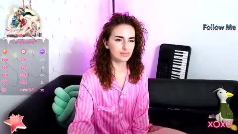 Snapshot of adrihanna chatting on 01/14/25, 06:13 Adriana online show from 01/14/25, 06:13