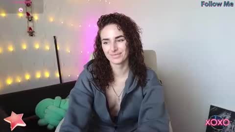 Snapshot of adrihanna chatting on 02/07/25, 06:56 Adriana online show from 02/07/25, 06:56
