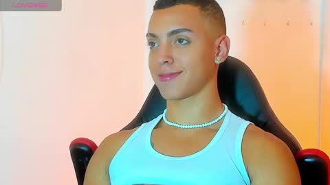 Snapshot of adriianlopez chatting on 12/09/24, 06:46 Adrian Lopez online show from 12/09/24, 06:46