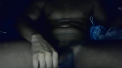 Snapshot of adventureloverrr chatting on 05/31/26, 01:14 adventureloverrr online show from 05/31/26, 01:14