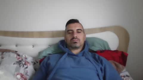 Snapshot of adyyyyyyyyyy35 chatting on 11/07/25, 05:51 Adrian online show from 11/07/25, 05:51