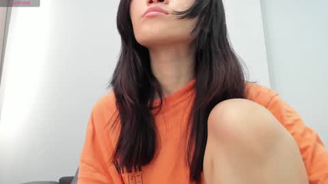 Snapshot of ae_nie chatting on 02/04/25, 08:56 Aenie online show from 02/04/25, 08:56