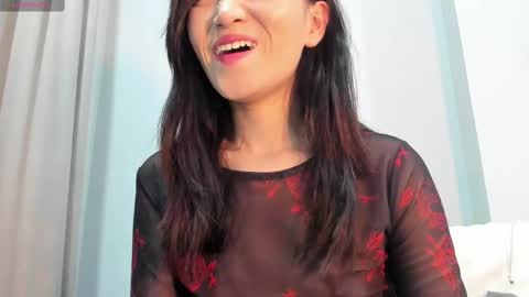 Snapshot of ae_nie chatting on 02/15/25, 02:22 Aenie online show from 02/15/25, 02:22