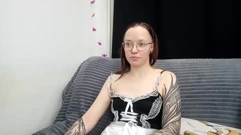 Snapshot of aelita_night chatting on 01/08/25, 02:56 aelita_night online show from 01/08/25, 02:56