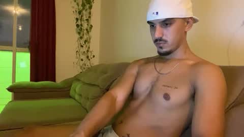 Luci online show from 03/09/26, 03:32