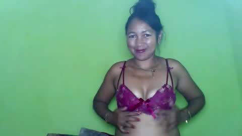 aelyaa online show from 05/03/26, 06:47