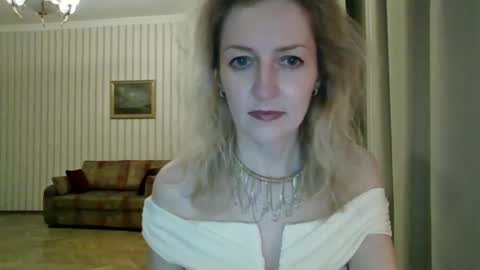 aeroliss online show from 04/18/26, 07:07