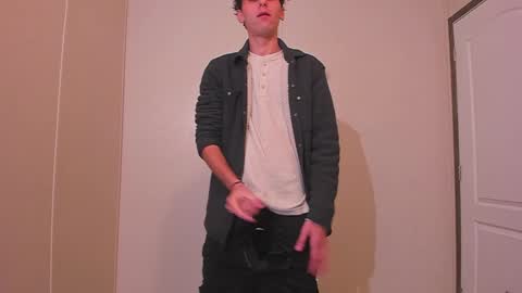 Snapshot of aesus3x chatting on 01/06/25, 07:35 Niko online show from 01/06/25, 07:35