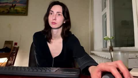 Snapshot of aevra chatting on 03/06/26, 05:20 vegans taste better online show from 03/06/26, 05:20