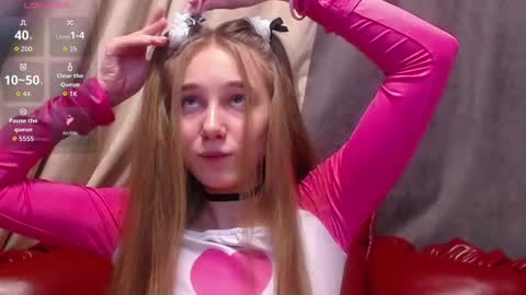 Snapshot of afeliya_shy chatting on 09/09/25, 07:13 afeliya_shy online show from 09/09/25, 07:13