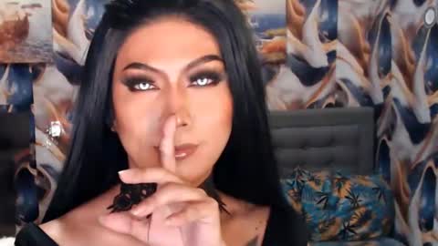 Snapshot of affairtoyourgoddesskhendra chatting on 03/05/25, 12:16 Dominant Goddess Contessa online show from 03/05/25, 12:16