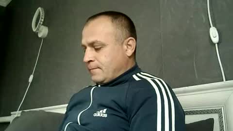 Sasha online show from 10/22/25, 07:52