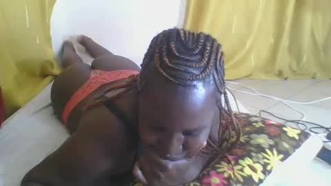 ELIZABETH online show from 11/03/25, 06:25