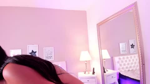 sofia online show from 02/24/25, 03:53