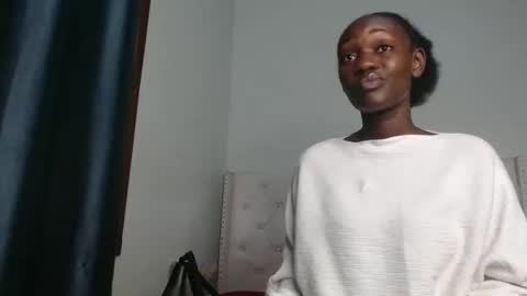 CIARA online show from 12/01/25, 10:53