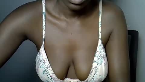 afrikan_desire online show from 03/26/26, 08:03