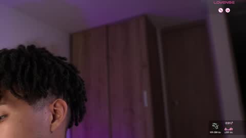 Snapshot of afro_god chatting on 05/17/26, 04:10 Michael online show from 05/17/26, 04:10