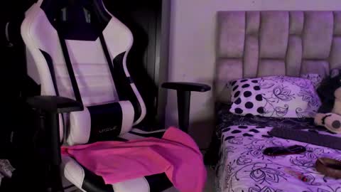 afrodita096 online show from 02/05/25, 12:53